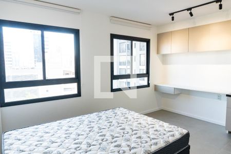 Sala/Quarto de kitnet/studio para alugar com 1 quarto, 26m² em Mirandópolis, São Paulo