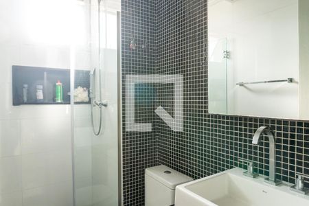 Banheiro da Suíte de apartamento para alugar com 2 quartos, 65m² em Vila Paulista, São Paulo