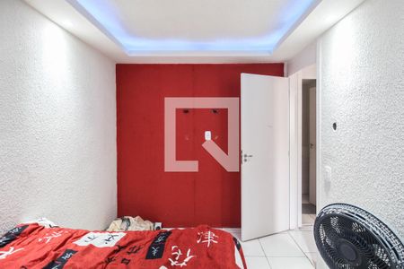 Quarto 1 de apartamento para alugar com 2 quartos, 45m² em Parque Sao Vicente, Belford Roxo