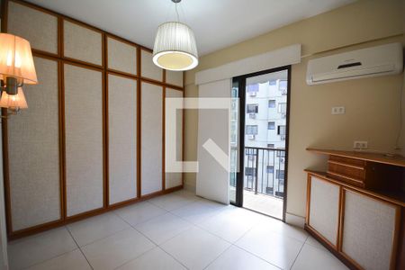 Quarto com suite de apartamento para alugar com 2 quartos, 80m² em Jardim Botânico, Rio de Janeiro