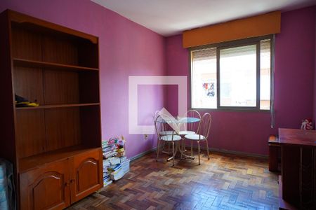 Sala de apartamento para alugar com 1 quarto, 35m² em Passo da Areia, Porto Alegre