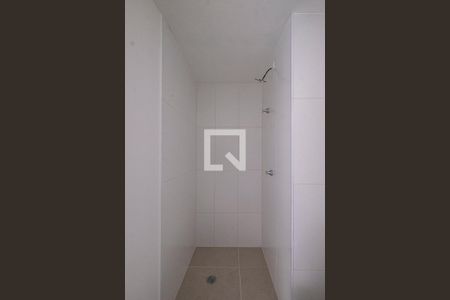 Banheiro de apartamento para alugar com 1 quarto, 36m² em Pinheiros, São Paulo