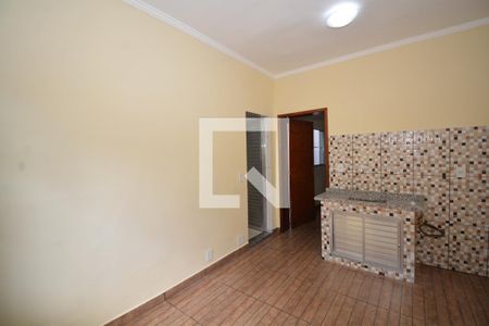 Sala de kitnet/studio para alugar com 1 quarto, 50m² em Bento Ribeiro, Rio de Janeiro