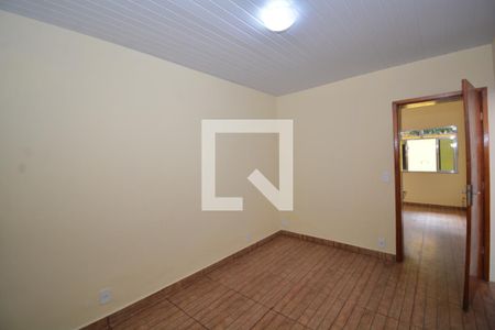 Quarto de kitnet/studio para alugar com 1 quarto, 50m² em Bento Ribeiro, Rio de Janeiro