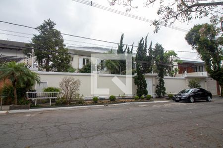 Fachada de casa à venda com 5 quartos, 820m² em Jardim dos Estados, São Paulo