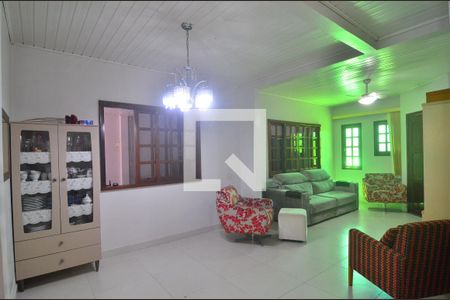 Sala de casa à venda com 2 quartos, 102m² em Mathias Velho, Canoas