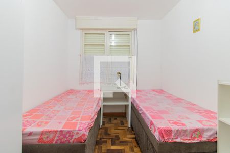 Quarto 2 de apartamento para alugar com 2 quartos, 52m² em Teresópolis, Porto Alegre