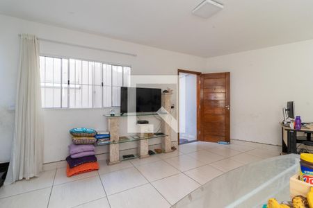 Sala de Estar de casa de condomínio para alugar com 2 quartos, 60m² em Vila Dom Pedro Ii, São Paulo