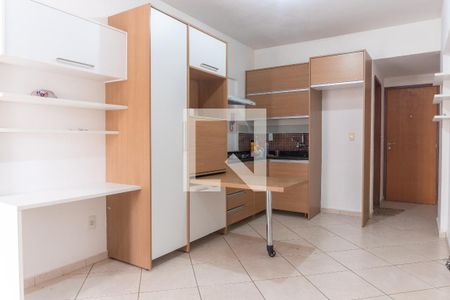 Sala de apartamento para alugar com 1 quarto, 37m² em Riacho Fundo I, Brasília