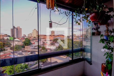 Varanda de apartamento à venda com 3 quartos, 75m² em Vila Firmiano Pinto, São Paulo