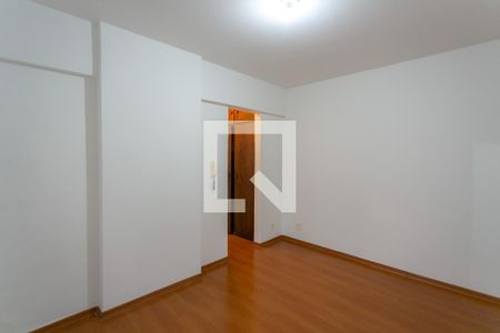 Sala de apartamento para alugar com 1 quarto, 55m² em Centro, Belo Horizonte