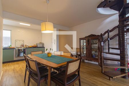 Sala de apartamento para alugar com 2 quartos, 180m² em Mercês, Curitiba