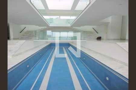 Casa de condomínio à venda com 1200m², 4 quartos e 4 vagas