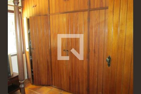 Casa de condomínio à venda com 909m², 6 quartos e 6 vagas