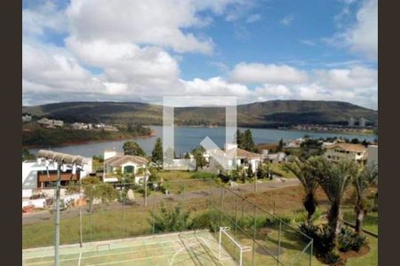 Casa de condomínio à venda com 892m², 6 quartos e 10 vagas