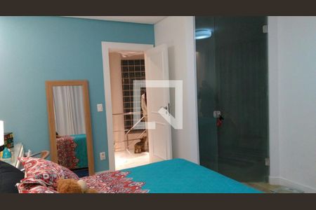 Casa de condomínio à venda com 450m², 4 quartos e 5 vagas