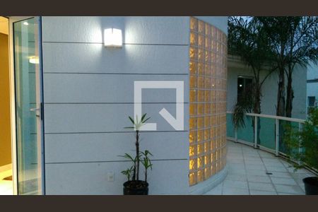 Casa de condomínio à venda com 450m², 4 quartos e 5 vagas