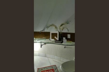 Casa de condomínio à venda com 450m², 4 quartos e 5 vagas