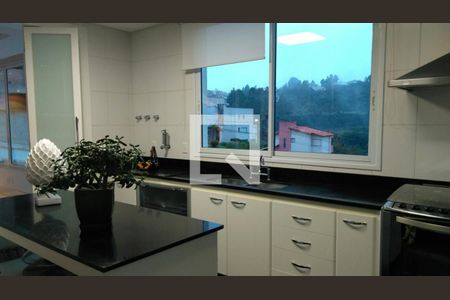 Casa de condomínio à venda com 450m², 4 quartos e 5 vagas