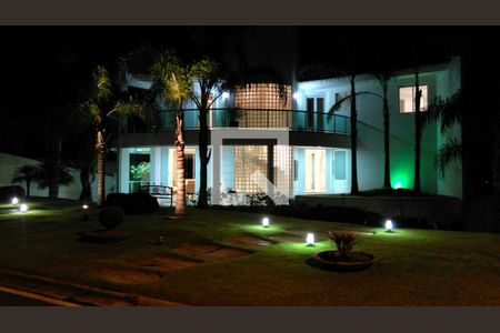 Casa de condomínio à venda com 450m², 4 quartos e 5 vagas