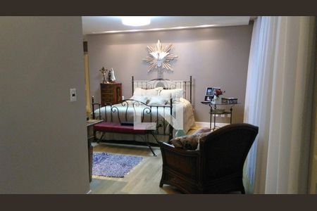 Casa de condomínio à venda com 450m², 4 quartos e 5 vagas