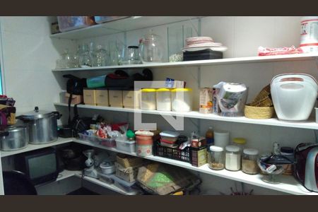 Casa de condomínio à venda com 450m², 4 quartos e 5 vagas