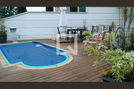 Casa de condomínio à venda com 450m², 4 quartos e 5 vagas