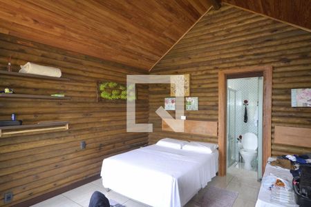 Casa de condomínio à venda com 480m², 9 quartos e 6 vagas