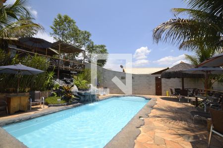 Casa de condomínio à venda com 480m², 9 quartos e 6 vagas