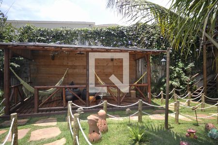 Casa de Condomínio à venda com 9 quartos, 480m² em Vila do Ouro, Nova Lima