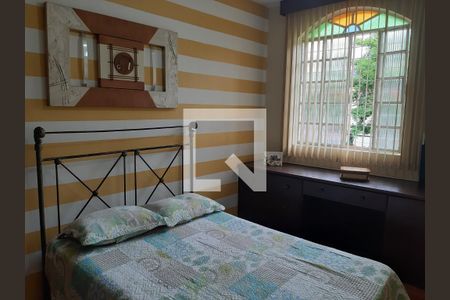 Casa à venda com 3 quartos, 95m² em Santa Rosa, Belo Horizonte