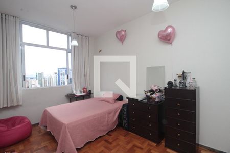 Apartamento à venda com 300m², 5 quartos e 1 vaga