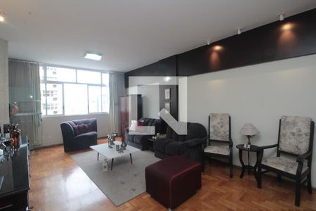 Apartamento à venda com 5 quartos, 300m² em Savassi, Belo Horizonte