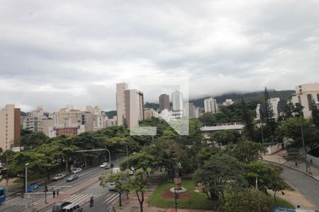 Apartamento à venda com 300m², 5 quartos e 1 vaga