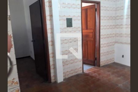 Casa à venda com 3 quartos, 230m² em Salgado Filho, Belo Horizonte
