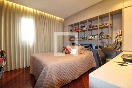 Apartamento à venda com 4 quartos, 216m² em Belvedere, Belo Horizonte