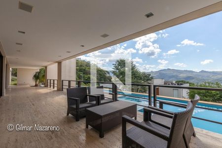 Casa de condomínio à venda com 970m², 5 quartos e 6 vagas