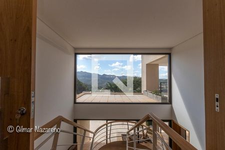 Casa de condomínio à venda com 970m², 5 quartos e 6 vagas