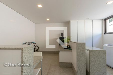 Casa de condomínio à venda com 970m², 5 quartos e 6 vagas