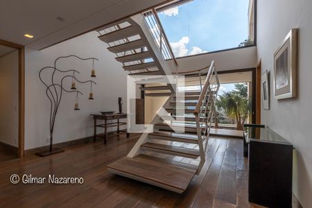 Casa de condomínio à venda com 970m², 5 quartos e 6 vagas