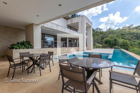 Casa de condomínio à venda com 970m², 5 quartos e 6 vagas