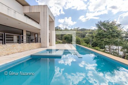 Casa de condomínio à venda com 970m², 5 quartos e 6 vagas