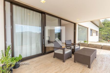 Casa de condomínio à venda com 970m², 5 quartos e 6 vagas