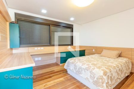 Casa de condomínio à venda com 970m², 5 quartos e 6 vagas