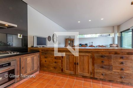 Casa de condomínio à venda com 970m², 5 quartos e 6 vagas