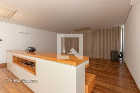 Casa de condomínio à venda com 970m², 5 quartos e 6 vagas