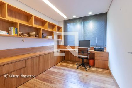 Casa de condomínio à venda com 970m², 5 quartos e 6 vagas