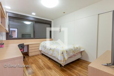 Casa de condomínio à venda com 970m², 5 quartos e 6 vagas