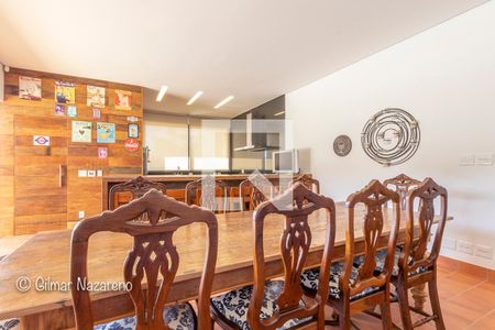 Casa de condomínio à venda com 970m², 5 quartos e 6 vagas