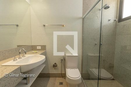 Casa de condomínio à venda com 970m², 5 quartos e 6 vagas